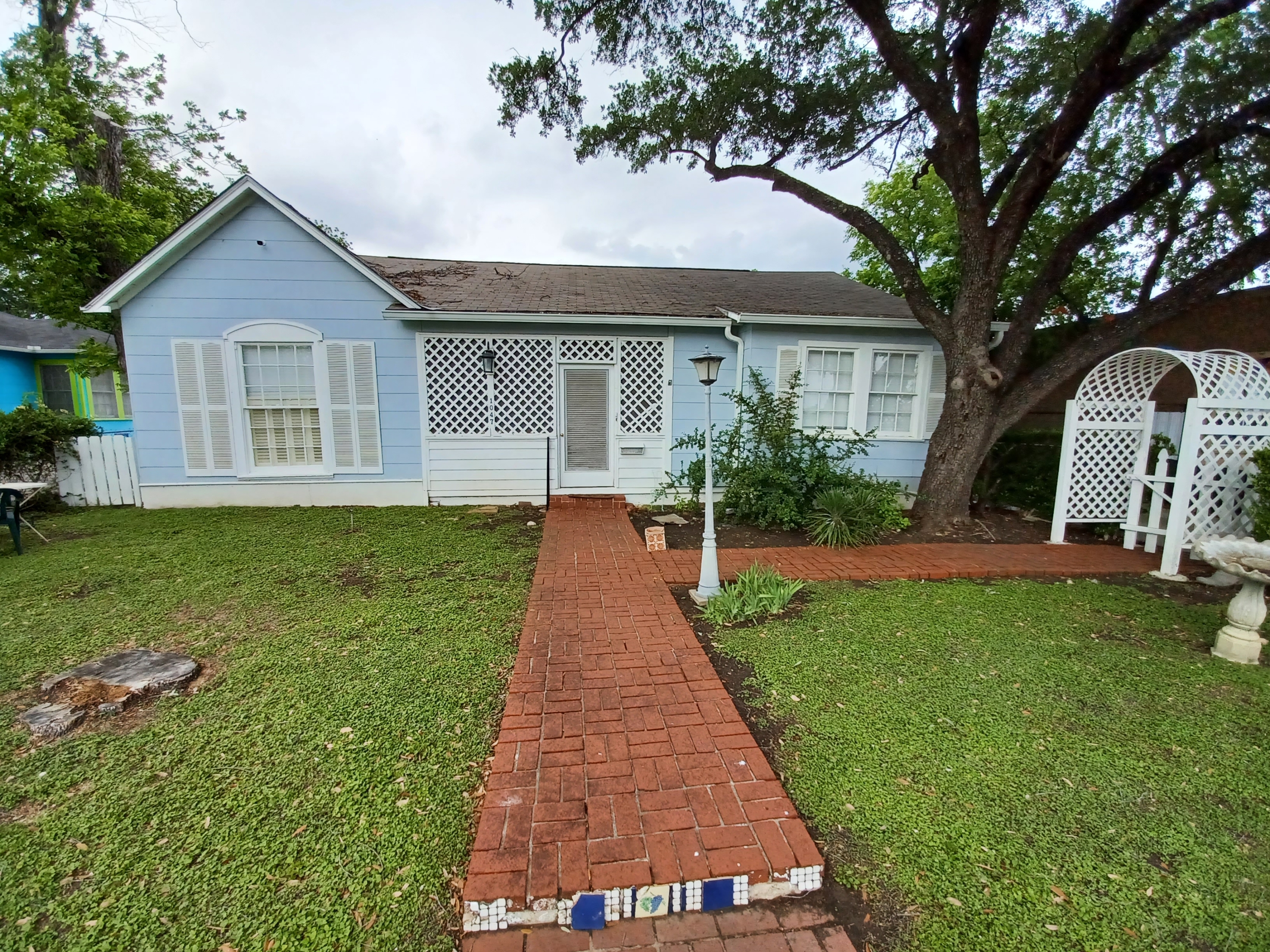 Property thumbnail image